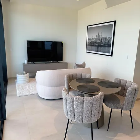 Mercury Tower Luxury San Ġiljan