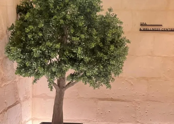 Isle Royal By Mercury Tower