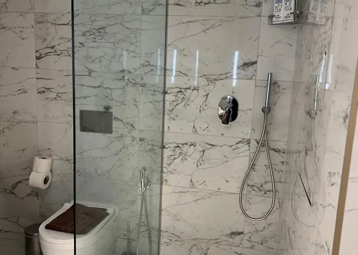 Apartment Isle Royal By Mercury Tower *