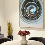 Isle Royal By Mercury Tower Appartamento