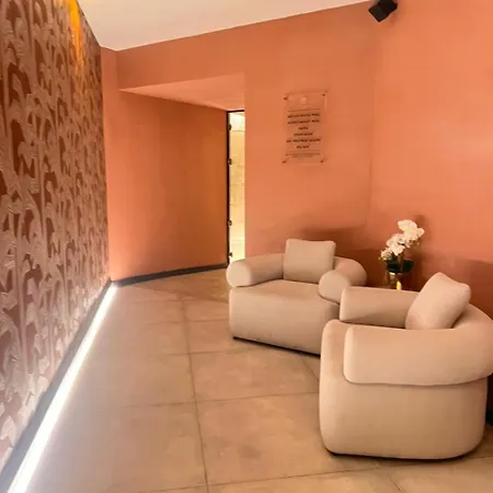 Isle Royal By Mercury Tower Apartment