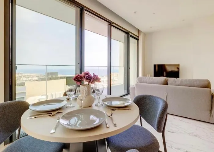 Isle Royal By Mercury Tower 公寓