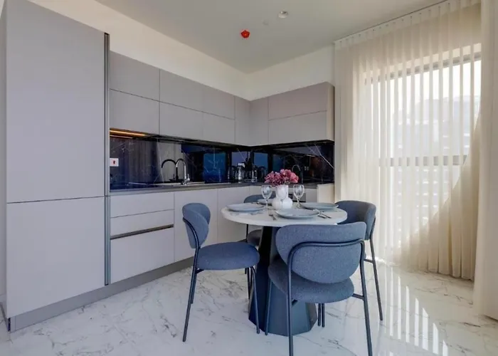 Isle Royal By Mercury Tower Saint Julian's