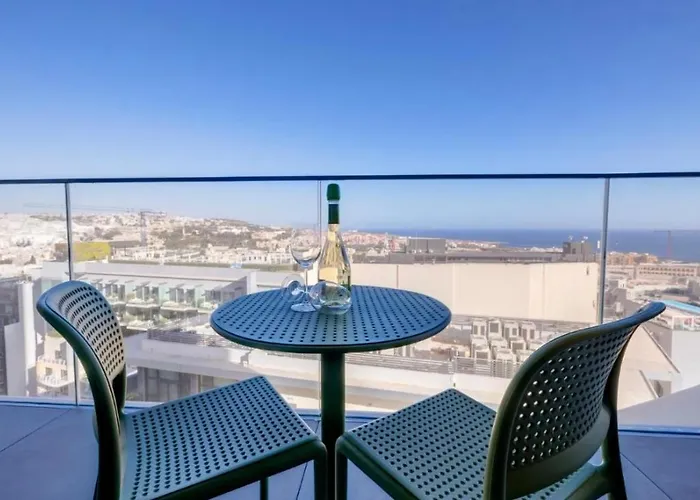 Isle Royal By Mercury Tower *