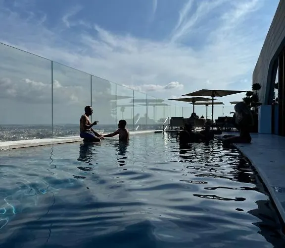 Isle Royal By Mercury Tower * Saint Julian's