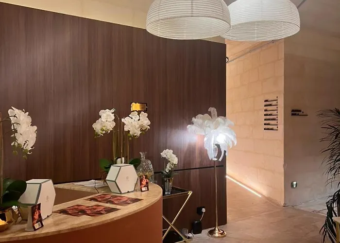 Isle Royal By Mercury Tower * Saint Julian's