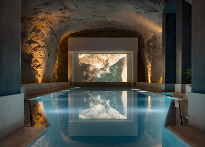 Isle Royal By Mercury Tower *